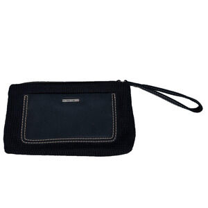 The Sak 8x4 in crochet lined wristlet clutch cell phone outer slip pocket Basic